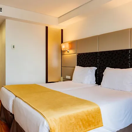 Axis Porto Business & Pedroucos (Porto)