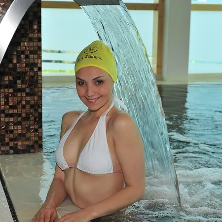 Hotel Axis Porto Business & 4*