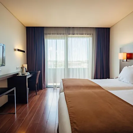Axis Porto Business & Hotel Pedroucos (Porto)