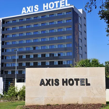 Axis Porto Business & 4*
