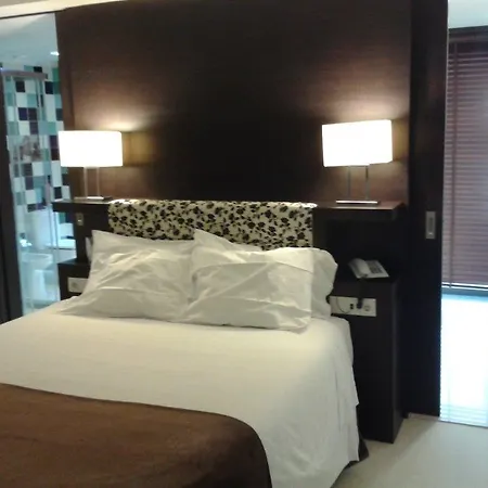 Axis Porto Business & Hotel