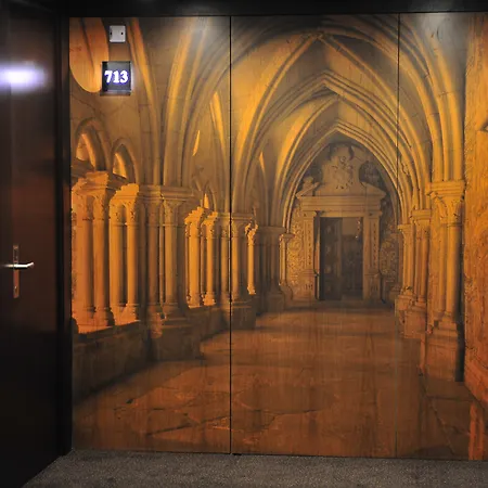 Ξενοδοχείο Axis Porto Business &