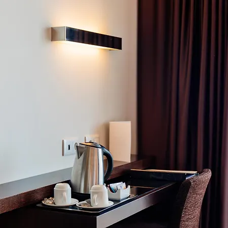 Axis Porto Business & Hotel