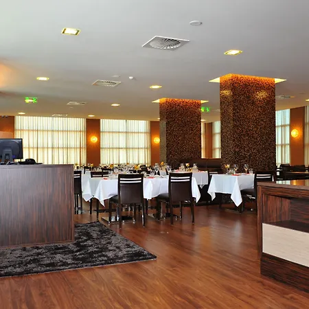 Hotel Axis Porto Business &