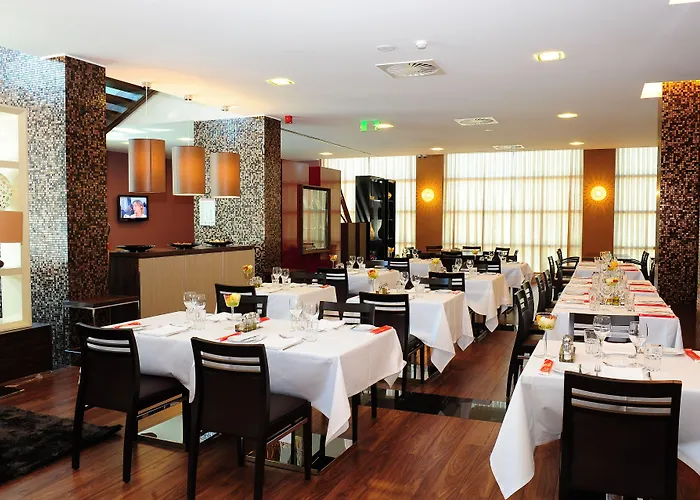 فندق Axis Porto Business & Pedroucos (Porto)