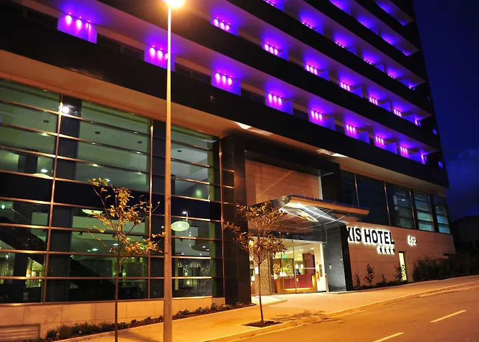 Axis Porto Business & 4* Pedroucos (Porto)