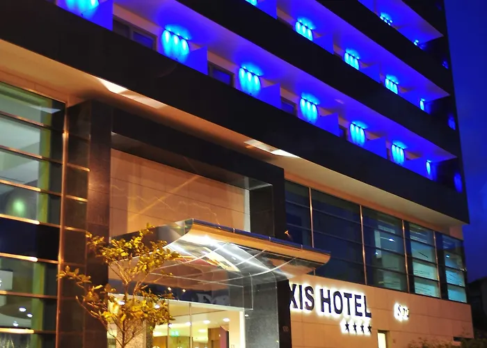 Axis Porto Business & 4* Pedroucos (Porto)