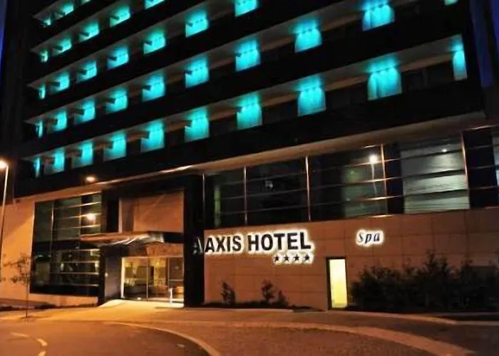 Axis Porto Business & 4*